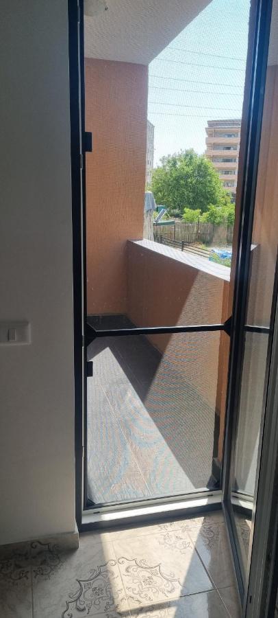 Apartament Mihaela Râmnicu Vâlcea Esterno foto